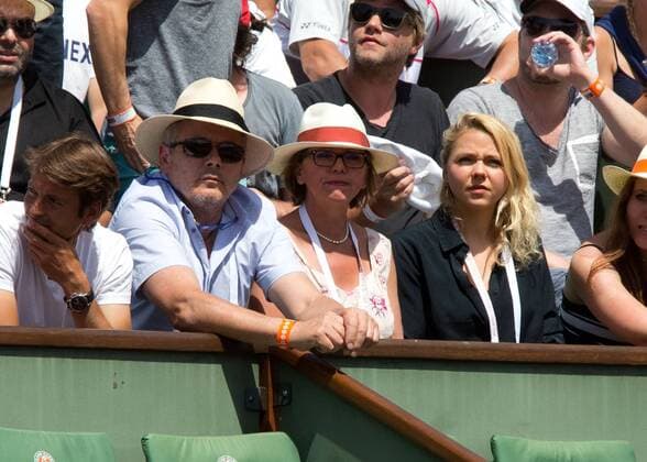 Stanislas Wawrinka Team in der Spieler Loge, Vater Wolfram,Mutter Isabella und Schwester Naella, Herren Finale Tennis - French Open 2015 - Grand Slam ITF ATP Tennis Herren WTA Tennis Damen - Roland Garros - Paris - - France - 7 June 2015. Juergen Hasenkopf