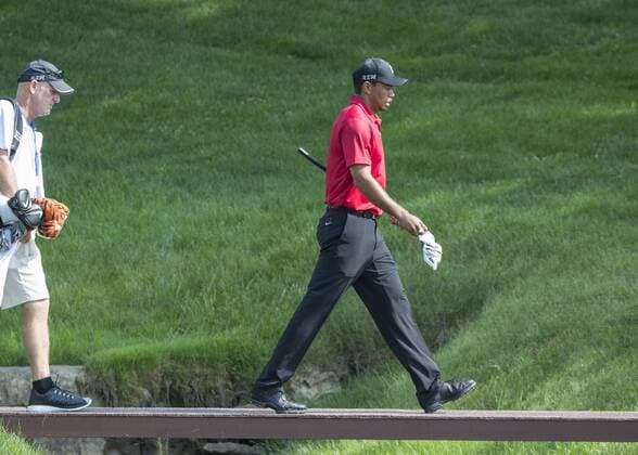 June 07 2015: Tiger Woods during the final round of the Memorial Tournament held at the Muirfield Village Golf Club in Dublin, Ohio. GOLF: JUN 07 PGA Golf Herren - the Memorial Tournament - Final Round Icon150607017 EDITORIAL USE ONLY