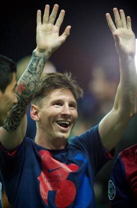 Aktuell Fußball, FC Barcelona gewinnt die Champions League Fussball Berlin Olympiastadion 06.06.2015 UEFA CHAMPIONS LEAGUE FINALE Juventus Turin ITA geg FC Barcelona Barca ESP 1 : 3 FC Barcelona CHAMPIONS LEAGUE Gewinner 2015 Lionel Andres MESSI Barca 10