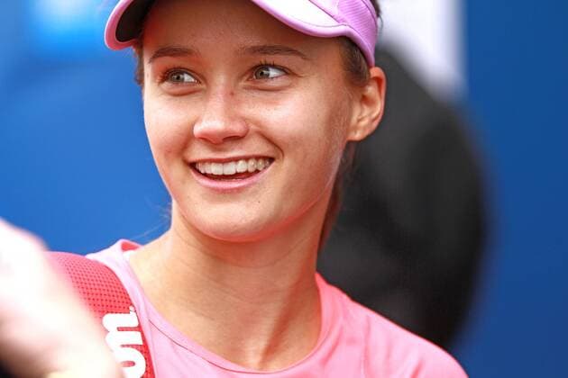 08.06.2015. Nottingham, England. Lauren Davis looks pleased after her win in the first round of the 2015 Aegon Nottingham Open on 08 June 2015 xDavidxKissmanx  ActionPlus11628987