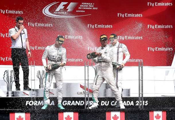 HAMILTON Lewis F1 Team Mercedes AMG bei der Siegeehrung mit ROSBERG Nico und BOTTAS Valteri FIA Grosser Preis von Kanada 2015 in Montreal am 07. Juni 2015 in Montreal 