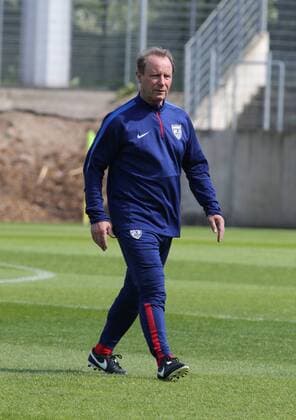 Training Amerikanische Nationalmannschaft in Düsseldorf 08.06.2015. -- Berti Vogts (Trainer Team USA )