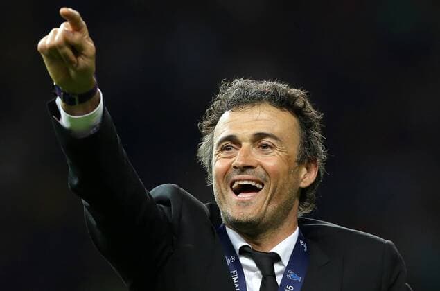 Trainer Luis Enrique Martinez lachend Pokalsieger Pokalgewinner Sieger Gewinner Fußball Fussball UEFA Championsleague Finale Saison 2014 2015 06.06.2015 Juventus Turin Juve vs. FC Barcelona Barca Barca