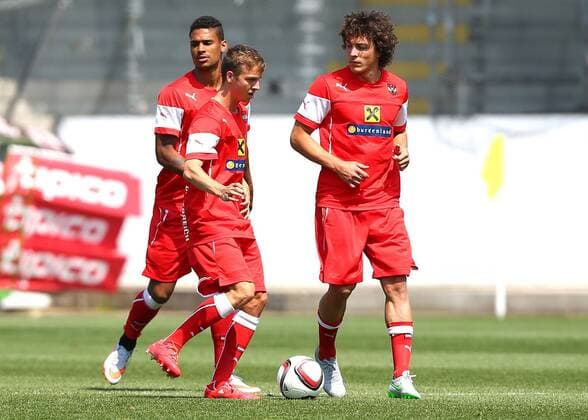 SOCCER - UEFA EURO EM Europameisterschaft Fussball 2016 quali, RUS vs AUT, preview VIENNA,AUSTRIA,09.JUN.15 - SOCCER - UEFA European Championship EM Europameisterschaft 2016, European Qualifiers, OEFB international match Länderspiel Russia vs Austria, preview, training of team AUT. Image shows Rubin Okotie, Philipp Schobesberger and Julian Baumgartlinger (AUT). GEPAxpictures xChristianxOrt