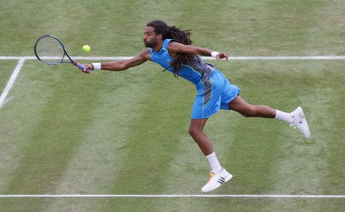Stuttgart , Tennis Weissenhof MercedesCup 2015 , Dustin Brown ( GER )