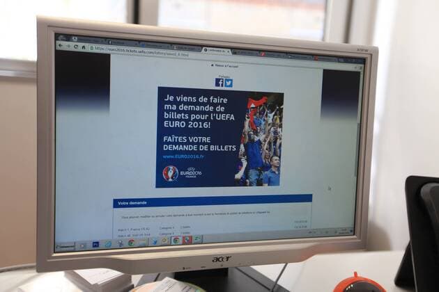 Aktuell Fußball, EURO 2016, Vorverkauf für Tickets hat begonnen Internet - Portail Billeterie NEWS : Ouverture Billeterie Euro 2016 - 10 06 2015 JadeAnnest Panoramic 