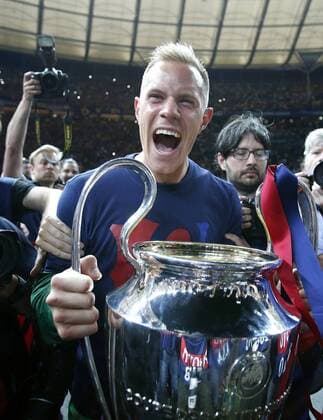 Torwart Marc-Andre ter Stegen FC Barcelona Barca 1) celebrates the winning of the cup after the Championsleague final match between Juventus and FC Barcelona, Olympiastadion in Berlin on June 06., 2015. Juventus Turin vs. FC Barcelona im Finale der Championsleague in der Saison 2014 2015 am 6. Juni 2015.