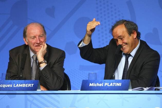 Aktuell Fußball, EURO 2016, Pressekonferenz von UEFA-Präsident Platini zum Start des Kartenvorverkaufs Jacques LAMBERT ( President EURO 2016) Michel Platini ( President UEFA ) - Pressekonferenz, 365 Tage bis zur Europameisterschaft, EURO 2016 - Paris - 10 06 2015 GwendolineLeGoff 
