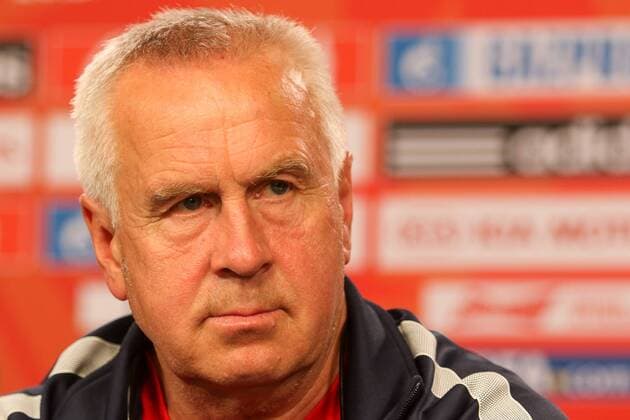 Even Pellerud (Trainer, Coach, NOR), nachdenklich, fokussiert, vor dem Spiel Deutschland (Germany) gegen Norwegen (Norway, Norge), Fussball, FIFA Frauen-WM 2015, Pressekonferenz vor Deutschland gegen Norwegen, xozx