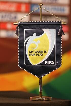 My Game Is Fair Play, Motto der FIFA, Wimpel, Wappen, Logo, Emblem, Symbolfoto, Symbolbild, Symbol, Fairplay, Fussball, FIFA Frauen-WM 2015, Pressekonferenz vor Deutschland gegen Norwegen, xozx