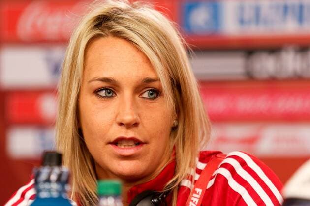 Lena Goeßling ( Lena Goessling , Deutschland), Porträt, Portrait, vor dem Spiel Deutschland (Germany) gegen Norwegen (Norway, Norge), Fussball, FIFA Frauen-WM 2015, Pressekonferenz, xozx