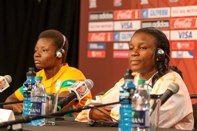 v.li.: Ange Marie Dominique Thiamale (CIV) und Clementine Toure (Trainerin, Coach, CIV), vor dem Spiel Elfenbeinküste (Ivory Coast, Cote d Ivoire) gegen Thailand, Fussball, FIFA Frauen-WM 2015, Pressekonferenz vor Elfenbeinküste gegen Thailand, xozx