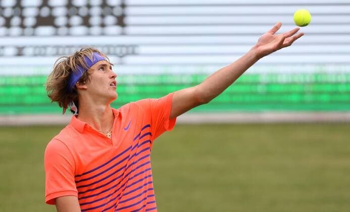 Stuttgart , Tennis Weissenhof Mercedes Cup 2015, Alexander Zverev (GER)