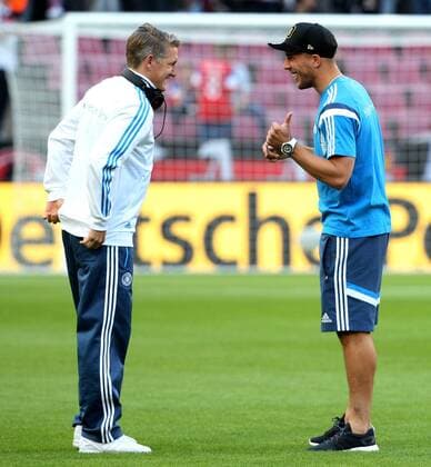 GER, Länderspiel, Deutschland vs USA 10.06.15, Köln, Rhein-Energie-Stadion, GER, Länderspiel, Freundschaftsspiel, 3. Spieltag - Nationalteams Deutschland vs USA im Bild Sebastian Schweinsteiger und Lukas Podolski (Deutschland)