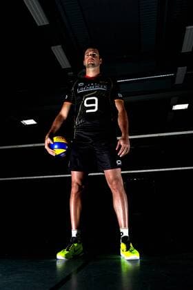 24.05.2015, Sportzentrum Westenfeld, Bochum Volleyball, Fotoshooting Nationalmannschaft Maenner Porträt, Portraet, Portrait Georg György Gyoergy Grozer ( 9 GER) Out of the box