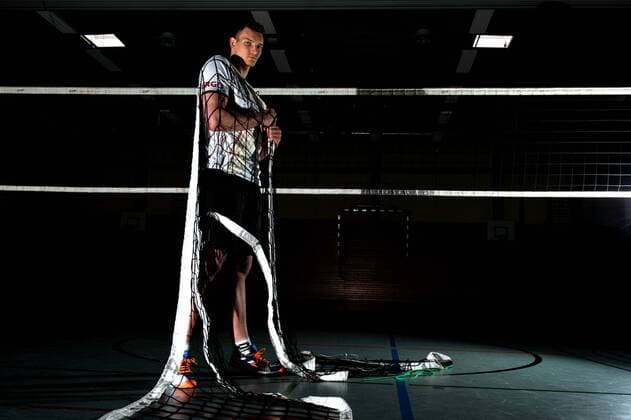 24.05.2015, Sportzentrum Westenfeld, Bochum Volleyball, Fotoshooting Nationalmannschaft Maenner Porträt, Portraet, Portrait Christian Fromm ( 1 GER) Out of the box