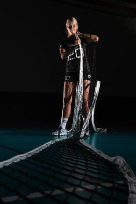 04.06.2015, Bundesleistungszentrum, Kienbaum Volleyball, Fotoshooting Nationalmannschaft Frauen Porträt, Portraet, Portrait Mareen Apitz ( 20 GER) Out of the box Netz