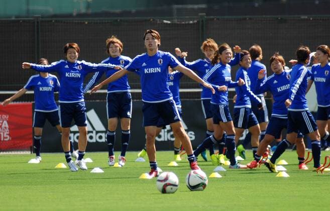 (150611) -- VANCOUVER, June 10, 2015 -- Players of Japan attend a training session in Vancouver, Canada on June 10, 2015. Japanese women s national soccer team will play Cameroon in the Group C match of 2015 FIFA Women s World Cup on June 12. ) (SP)CANADA-VANCOUVER-FIFA-WOMEN S WORLD CUP-JAPAN-TRAINING SergeixBachlakov 