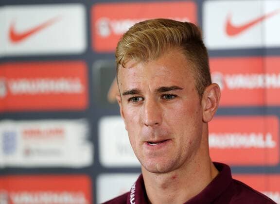 Aktuell Fussball, PK Nationalteam England England s Joe Hart during his press conference PK Pressekonferenz England Training & Press Conference- Watford Training Ground - England - 11th June 2015 - Picture David Klein Sportimage EDITORIAL USE ONLY. No use with unauthorised audio, video, data, fixture lists, club league logos or live services. Online in-match use limited to 120 images, no video emulation. No use in betting, games or single club league player publications.