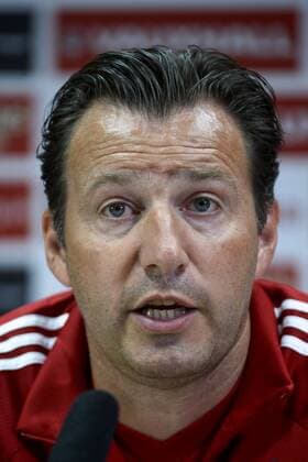 Aktuell Fußball, PK Nationalmannschaft Belgien in Cardiff - CARDIFF, UNITED KINGDOM: Belgium s head coach Marc Wilmots pictured during a press conference PK Pressekonferenz of Belgian national soccer team Red Devils, Thursday 11 June 2015, in Cardiff, Wales, United Kingdom. The Red Devils play against the Welsh national soccer team in a Euro 2016 qualification game on Friday. DIRKxWAEM  x04640908x