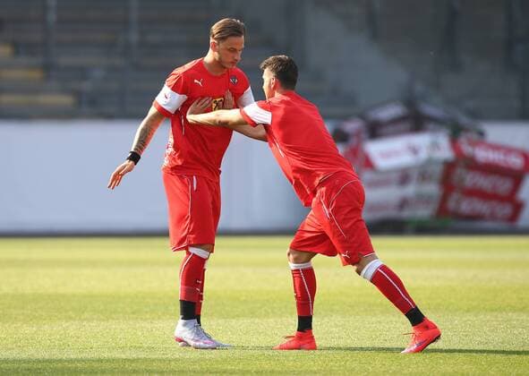 Aktuell Fußball, Training Nationalteam Österreich SOCCER - UEFA EURO EM Europameisterschaft Fussball 2016 quali, RUS vs AUT, preview VIENNA,AUSTRIA,11.JUN.15 - SOCCER - UEFA European Championship EM Europameisterschaft 2016, European Qualifiers, OEFB international match Länderspiel Russia vs Austria, preview, training of team AUT. Image shows Marko Arnautovic and Aleksandar Dragovic (AUT). GEPAxpictures xChristianxOrt