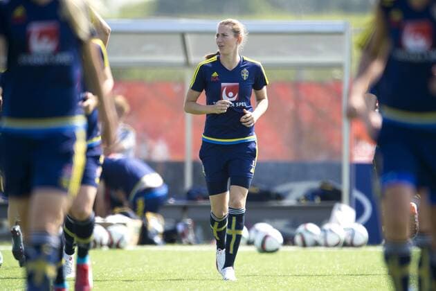 June 11, 2015 - Winnipeg: Emma Berglund - Fussball, Training Nationalteam Schweden. kod CS 57682 News - June 11, 2015  - ZUMAb138