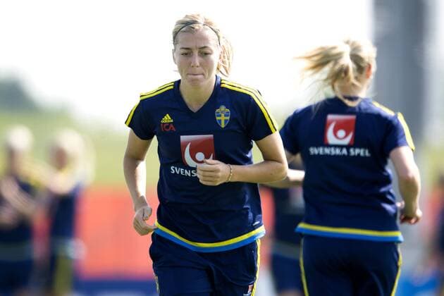 June 11, 2015 - Winnipeg: Linda Sembrant - Fussball, Training Nationalteam Schweden. kod CS 57682 News - June 11, 2015  - ZUMAb138