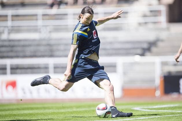 Aktuell Fußball, Training Nationalteam Schweden in Stockholm June 11, 2015 - Stockholm, SVERIGE: Zlatan Ibrahimovic - Training Nationalteam Schweden kod JL 135392 News - June 11, 2015  - ZUMAb138
