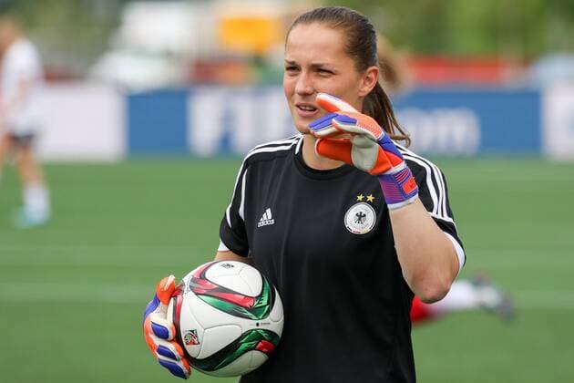 Laura Benkarth (Torwart, Deutschland), Einzelbild, Aktion, Action, Fussball, FIFA Frauen-WM 2015, Deutschland - Norwegen, xozx