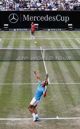 Rafael Nadal (ESP) gegen Marcos Baghdatis (CYP) . Tennis Mercedescup ATP Tennis Herren Tour Stuttgart 2015 . Stuttgart, GER, 07.02.2015, 20. Spieltag Fussball-Bundesliga 2014-2015.