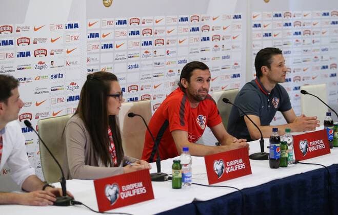 Aktuell Fußball, PK Nationalmannschaft Kroatien in Split Croatian national football team press conference PK Pressekonferenz 11.06.2015., Croatia, Split - Coach of the Croatian national football team Niko Kovac, and captain Darijo Srna held the press conference, ahead of tomorrow s qualifying match against Italy at Poljud.  IvoxCagalj PIXSELL