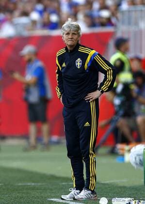 (150613) -- WINNIPEG, June 12, 2015 -- Sweden s head coach Pia Sundhage reacts during a Group D match between the United States and Sweden at Winnipeg Stadium in Winnipeg, Canada on June 12, 2015. The match ended 0-0. ) (SP)CANADA-WINNIPEG-FIFA-WOMEN S WORLD CUP-USA VS SWE DingxXu 