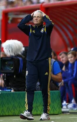(150613) -- WINNIPEG, June 12, 2015 -- Sweden s head coach Pia Sundhage reacts during a Group D match between the United States and Sweden at Winnipeg Stadium in Winnipeg, Canada on June 12, 2015. The match ended 0-0. ) (SP)CANADA-WINNIPEG-FIFA-WOMEN S WORLD CUP-USA VS SWE DingxXu 