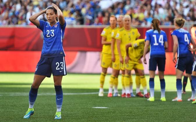 Aktuell Fußball, Damen WM in Kanada, USA - Schweden June 12, 2015 - Winnipeg - 150612 USA:s Christen Press WM - USA - SWE - ..Foto: CarlSandin BILDBYRAN kod CS 57685 News - June 12, 2015  - ZUMAb138