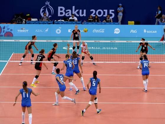Aktuell Europaspiele 2015 in Baku, Volleyball, Damen, Belgien - Italien - BAKU, AZERBAIJAN: Illustration picture shows an action during the women s volleyball preliminary game of Pool A between Italy and Belgium at the Crystal Hall during the European Games 2015, in Baku, Azerbaijan, Saturday 13 June 2015. The European Games 2015 multi event takes place from 12 to 28 June. ERICxLALMAND  x04641913x