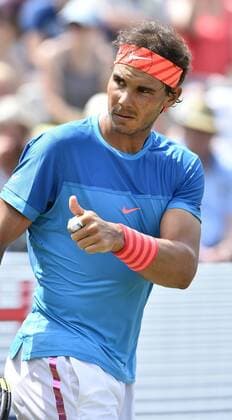 Rafael Nadal (ESP) Aktion Daumen hoch Lob für Gegner Fairplay Halbfinale 13.06.2015 Tennis Mercedes-Cup Stuttgart Weißenhof TC Weissenhof Mercedescup Mercedes Cup 06.06..-14.06.2015 Mercedes-Cup Stuttgart Weißenhof 2015