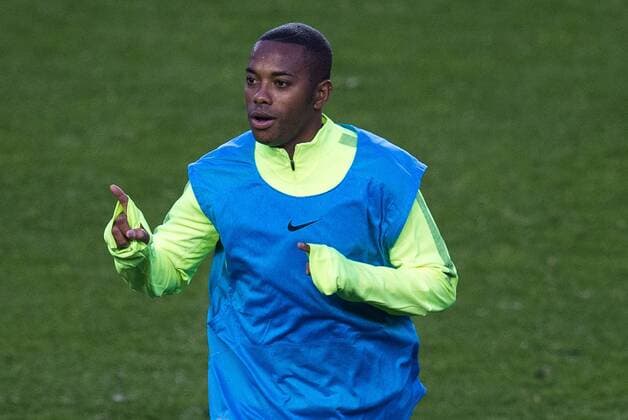 Aktuell Fußball, Copa America in Chile, Training Brasilien Treino da Sele??o Brasileira TEMUCO, AR - 06 13 2015: TRAINING OF BRAZILIAN SELECTION - Robinho during training the Brazilian team held at the Estadio German Becker in the city of Temuco. (Photo: Marcelo Machado de Melo FotoArena)  MarceloxMachadoxdexMelo