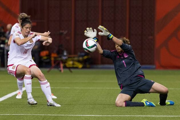 June 13, 2015 : Spain goalkeeper Ainhoa Tirapu 1 makes a save during the 2015 FIFA Women s World Cup Group E match between Brazil and Spain at the Olympic Stadium in Montreal, Quebec, Canada. SOCCER: JUN 13 FIFA Women s World Cup - Group E - Brazil v Spain Icon15061321 EDITORIAL USE ONLY