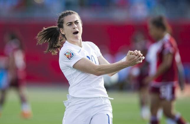 (150614) -- MONCTON, June 14, 2015 -- Karen Carney of England celebrates scoring during the group F match against Mexico at the 2015 FIFA Women s World Cup in Moncton, Canada, June 13, 2015. England won 2-1. ) (SP)CANADA-MONCTON-FIFA WOMEN S WORLD CUP-GROUP F-ENGLAND VS MEXICO ZouxZheng 