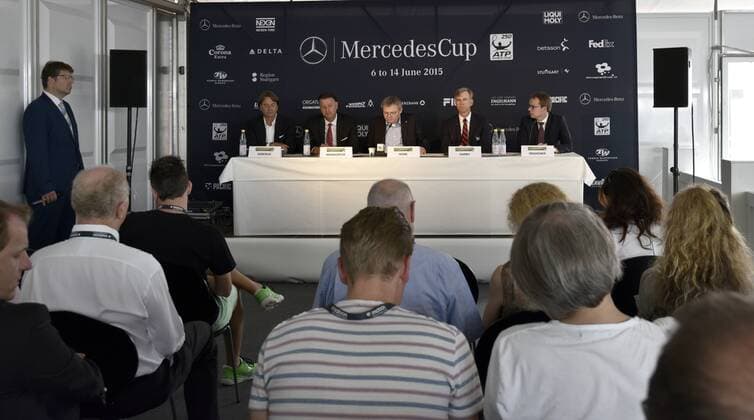 Pressekonferenz zum Ende des Mercedes-Cup v.li.: Peer ZEBERGS, Projektleiter MercedesCup, Edwin WEINDORFER, Turnierdirektor und Veranstalter MercedesCup, Jörg HOWE, Leiter Kommunikation Daimler AG, Mark Darby Supervisor ATP Tennis Herren Gert BRANDNER, Vorsitzender TC Weissenhof 14.06.2015 Tennis Mercedes-Cup Stuttgart Weißenhof TC Weissenhof Mercedescup Mercedes Cup 06.06..-14.06.2015 Mercedes-Cup Stuttgart Weißenhof 2015