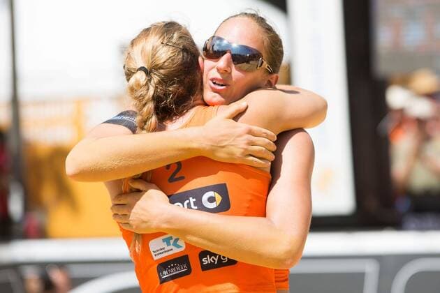 14.06.2015, xfrx, Beachvolleyball, smart beach cup Jena, v.l. Cinja Tilmann (USC Muenster), Katharina Schillerwein (RWE Beach-Volleys Bottrop)