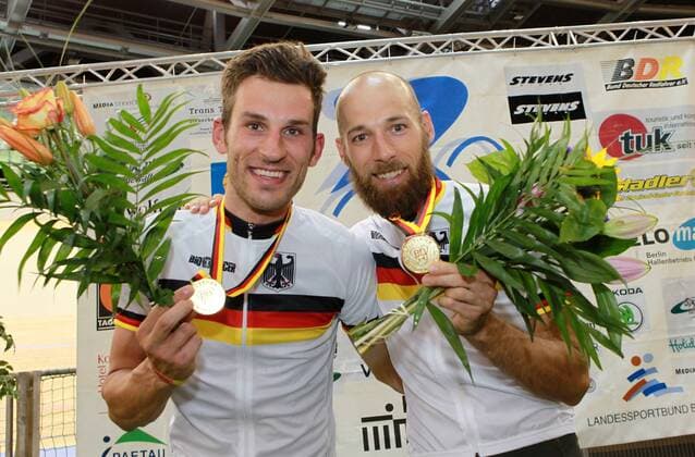 129. Deutsche Meisterschaften Bahnradsport 2015 vom 10.-14.06.2015 im Velodrom Berlin, letzter Wettkampftag am 14.06.2015, xmdx, Madison Elite Maenner mit dreifach Sieg fuer die Majola Pushbikers, Deutsche Meister Stefan Schaefewr Schäfer und Christian Grasmann 129. Deutsche Meisterschaften Bahnradsport 2015