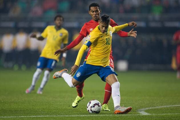 Brazil vs. Peru TEMUCO, AR - 06 14 2015: BRAZIL PERU X - Neymar Jr. of Brazil during the match between Brazil vs Peru, valid for the first round of the first phase of Group C of the Copa America 2015 held at the Estadio Municipal Germ?n Becker. (Photo: Marcelo Machado de Melo FotoArena)  MarceloxMachadoxdexMelo