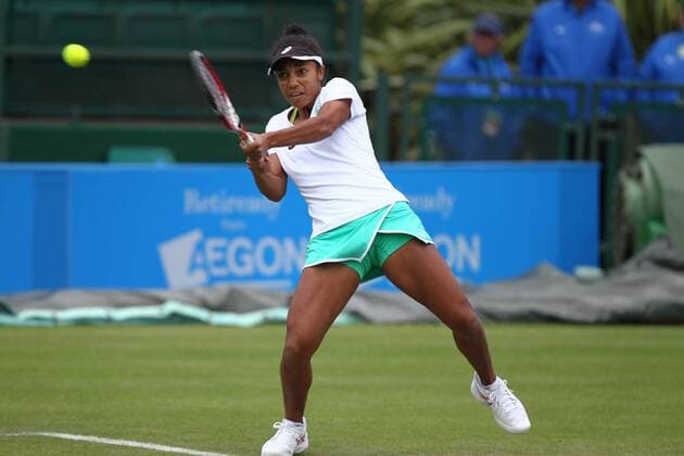 14.06.2015. Nottingham, England. Aegon Open Tennis. Raquel Kops-Jones of USA returns a serve in the doubles final against Jocelyn Rae (GBR) and her partner Anna Smith xDavidxKissmanx  ActionPlus11631592
