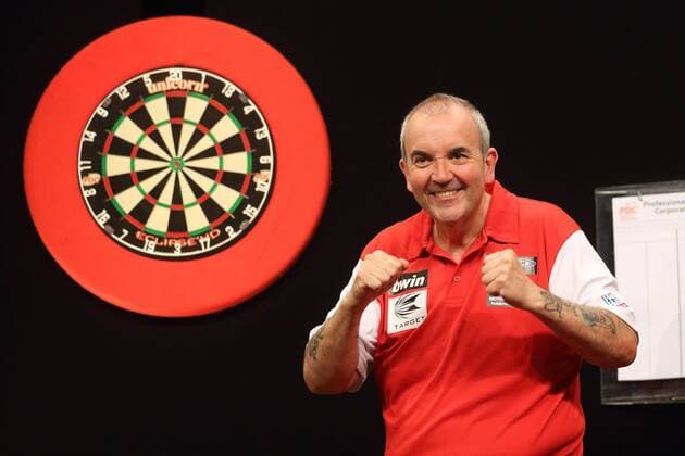 Aktuell Dart, World Cup of Nations PHIL THE POWER TAYLOR ENGLAND-SCHOTTLAND FINALE WORLD CUP OF DARTS EISSPORTHALLE FRANKFURT 