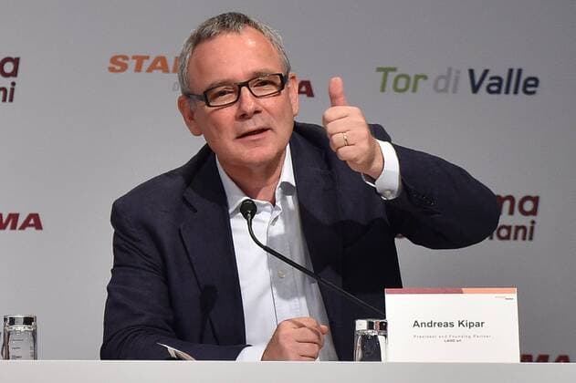 Aktuell Fußball, Italien, Serie A, Präsentation des Modells für das neue Stadion des AS Rom Andreas Kipar ( Architect of Business Area ) Roma 15-06-2015 Präsentation des Modells für das neue Stadion des AS Rom. Presentation of the final design of the new AS Roma new stadium andreaxstaccioli