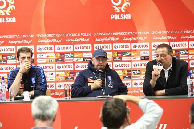 Aktuell Fußball, PK Nationalmannschaft Polen und Griechenland zum bevorstehenden Länderspiel June 15, 2015 - Gdansk, Poland - Gdansk, Poland 15th, June 2015 Sergio Markarian - Greece National Football team head coach press conference PK Pressekonferenz before the Poland - Greece friendly game in Gdansk. Sergio Markarian speaks to media in Gdansk before the Greece - Poland  - ZUMAn230