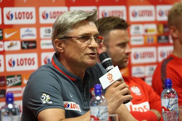 Aktuell Fußball, PK Nationalmannschaft Polen und Griechenland zum bevorstehenden Länderspiel June 15, 2015 - Gdansk, Poland - Gdansk, Poland Polish National Football team press conference PK Pressekonferenz before the Greece game. Polish team will head off friendly Greec on 16th of June at PGE Arena Stadium in Gdansk..Pictured: Adam Nawalka - Polish team head coach Polish football team press conference and training in Gdansk, Poland  - ZUMAn230
