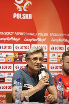 Aktuell Fußball, PK Nationalmannschaft Polen und Griechenland zum bevorstehenden Länderspiel June 15, 2015 - Gdansk, Poland - Gdansk, Poland Polish National Football team press conference PK Pressekonferenz before the Greece game. Polish team will head off friendly Greec on 16th of June at PGE Arena Stadium in Gdansk..Pictured: Adam Nawalka - Polish team head coach Polish football team press conference and training in Gdansk, Poland  - ZUMAn230
