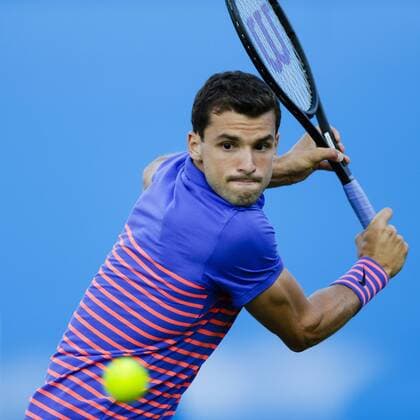15.06.2015. London, England. Queens Aegon Championship Tennis. Grigor Dimitrov (BUL) versus Sam Query (USA), 1st round match. Grigor Dimitrov in action xCraigxMercerx  ActionPlus11631780